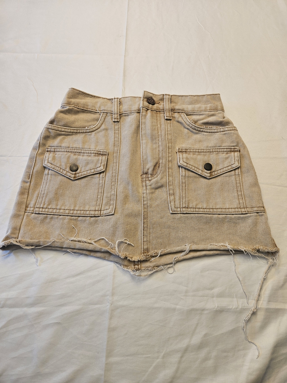 Sincerely Jules Beige Utility Denim Shorts with Flap Pockets